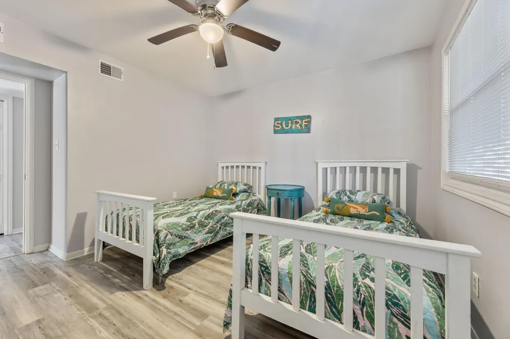324 County Road 257 Matagorda, TX 77457