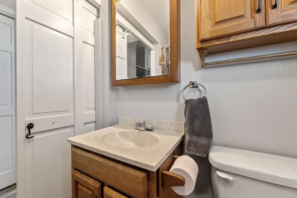 324 County Road 257 Matagorda, TX 77457