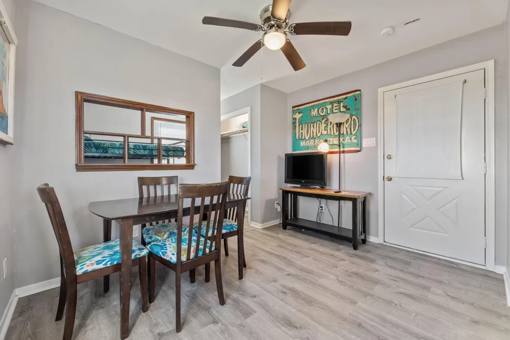 324 County Road 257 Matagorda, TX 77457