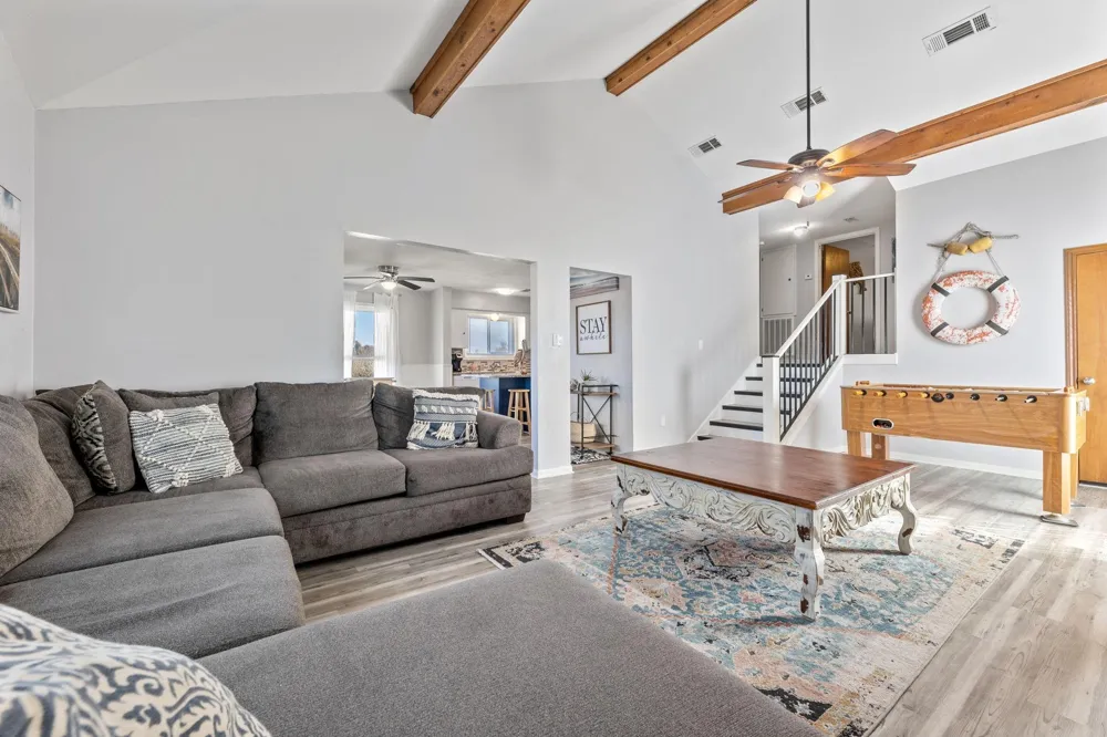324 County Road 257 Matagorda, TX 77457