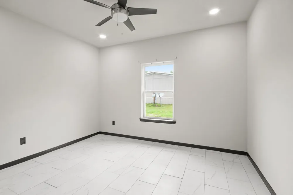 131 S Tyler Road Goodrich, TX 77335