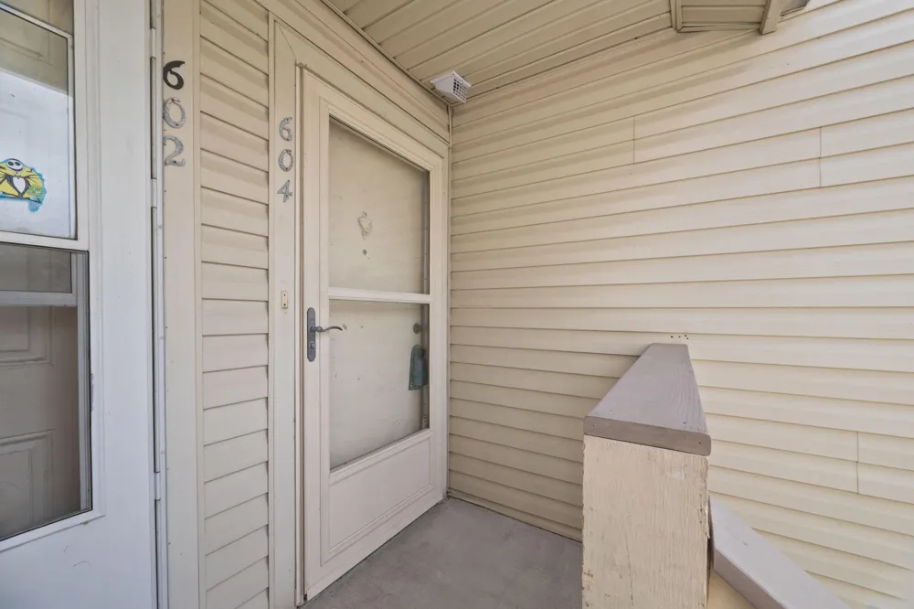 7600 Emmett F Lowry Expressway #604 Texas City, TX 77591