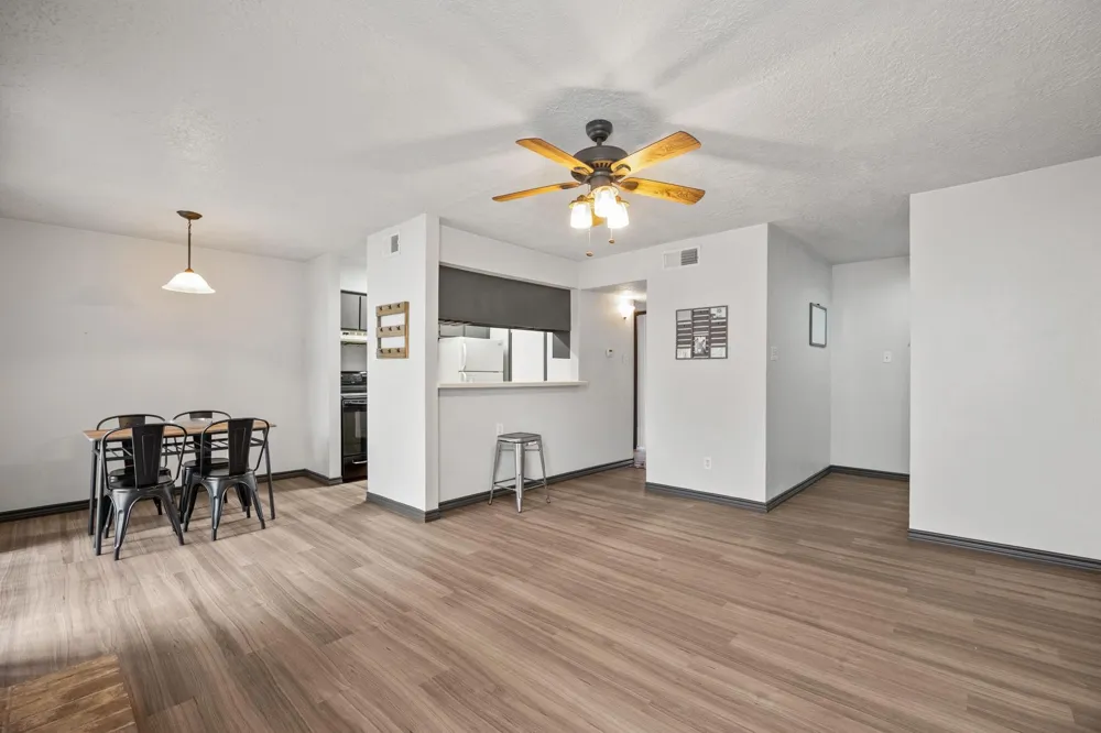7600 Emmett F Lowry Expressway #604 Texas City, TX 77591