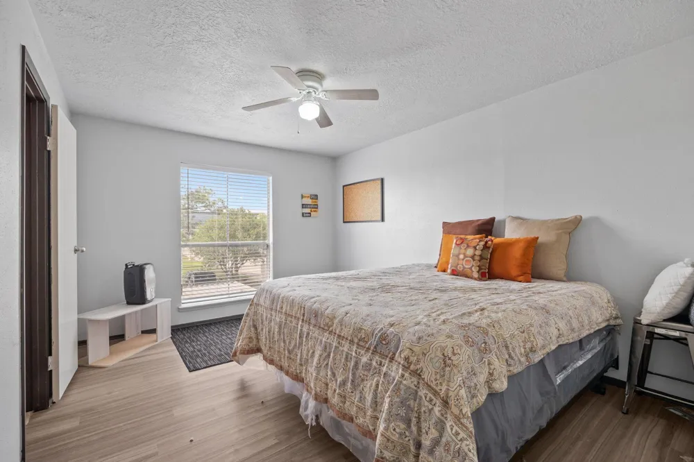 7600 Emmett F Lowry Expressway #604 Texas City, TX 77591
