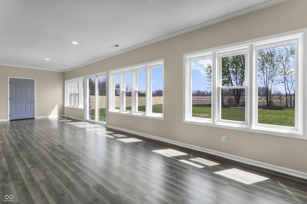 1281 Fox Trail Drive E New Palestine, IN 46163