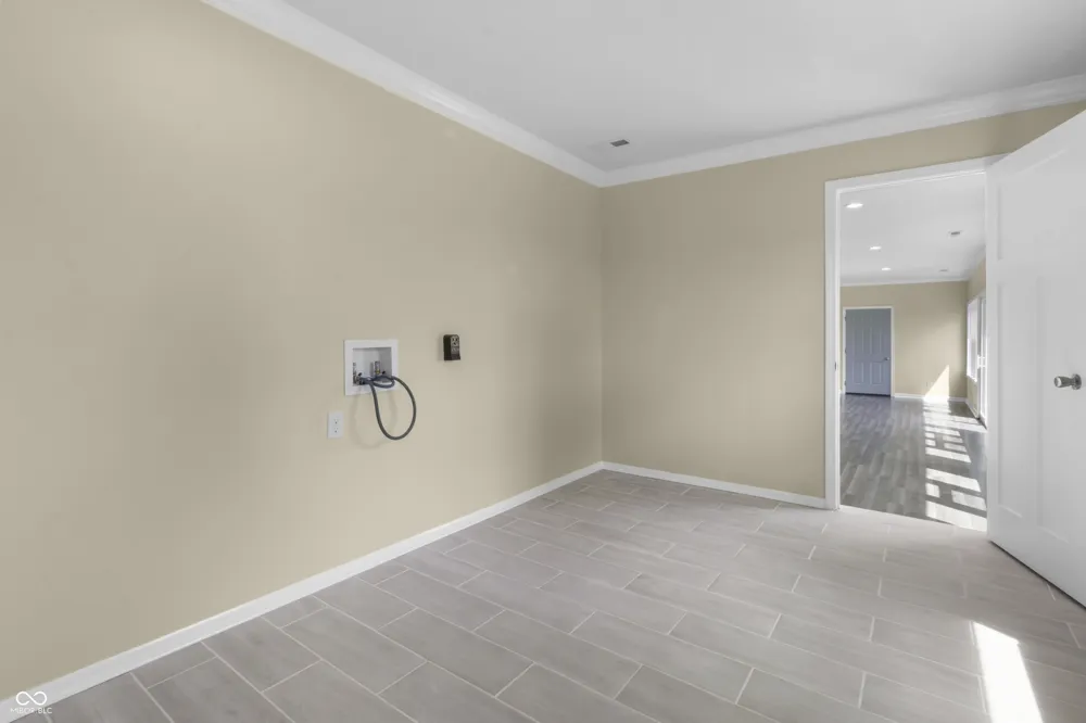 1281 Fox Trail Drive E New Palestine, IN 46163
