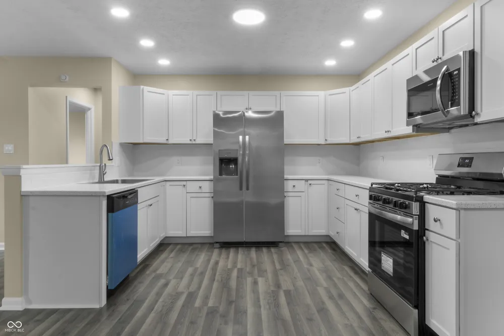 1281 Fox Trail Drive E New Palestine, IN 46163