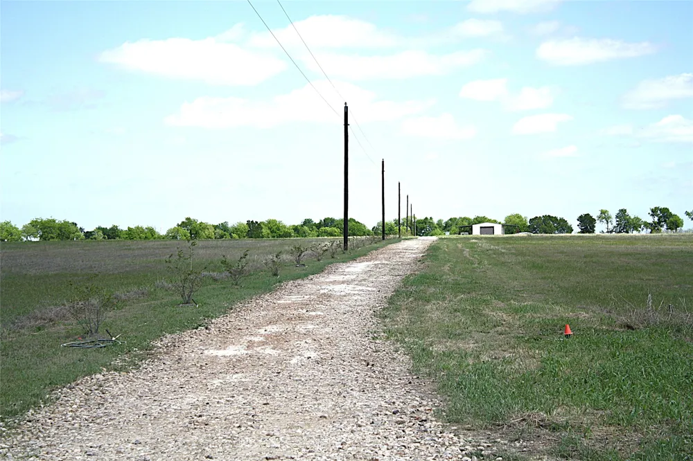 8821 County Road 133 Burlington, TX 76519