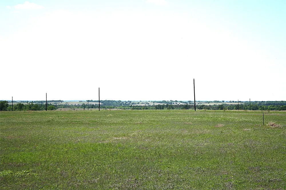 8821 County Road 133 Burlington, TX 76519