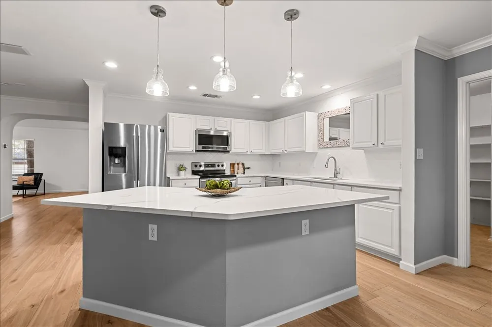 2524 Lavendale Court Austin, TX 78748