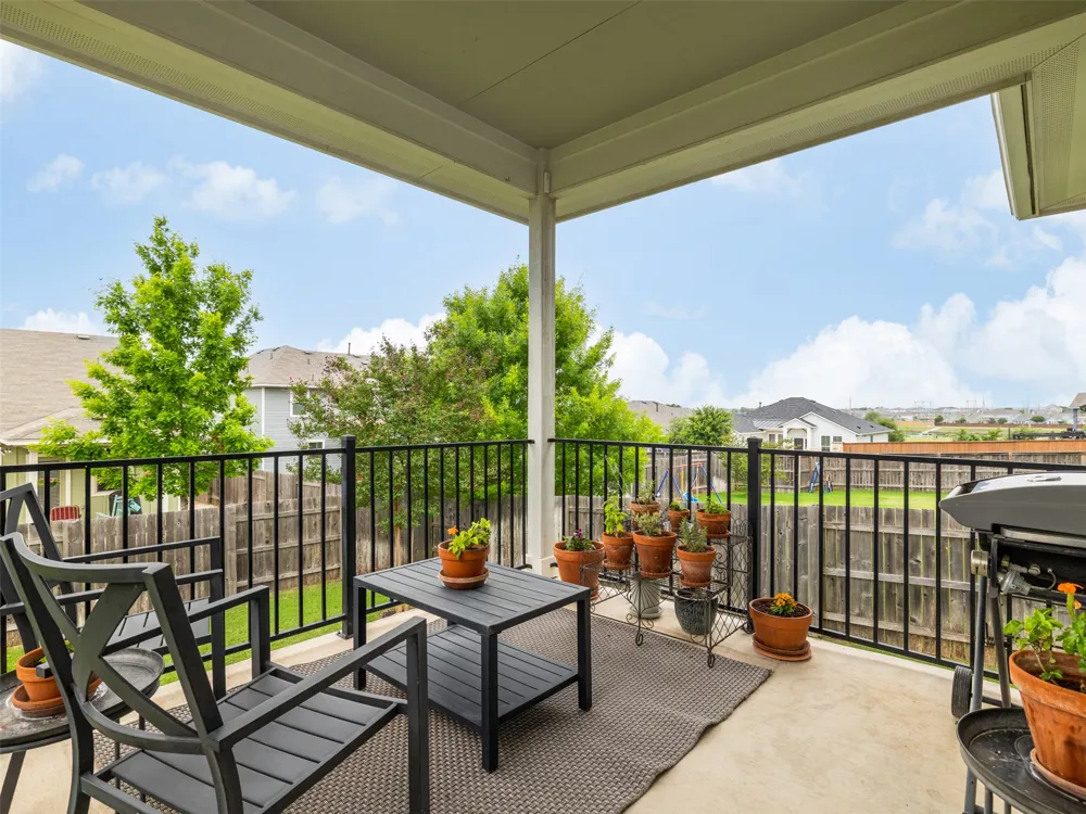 206 Orchard Park Drive Liberty Hill, TX 78642