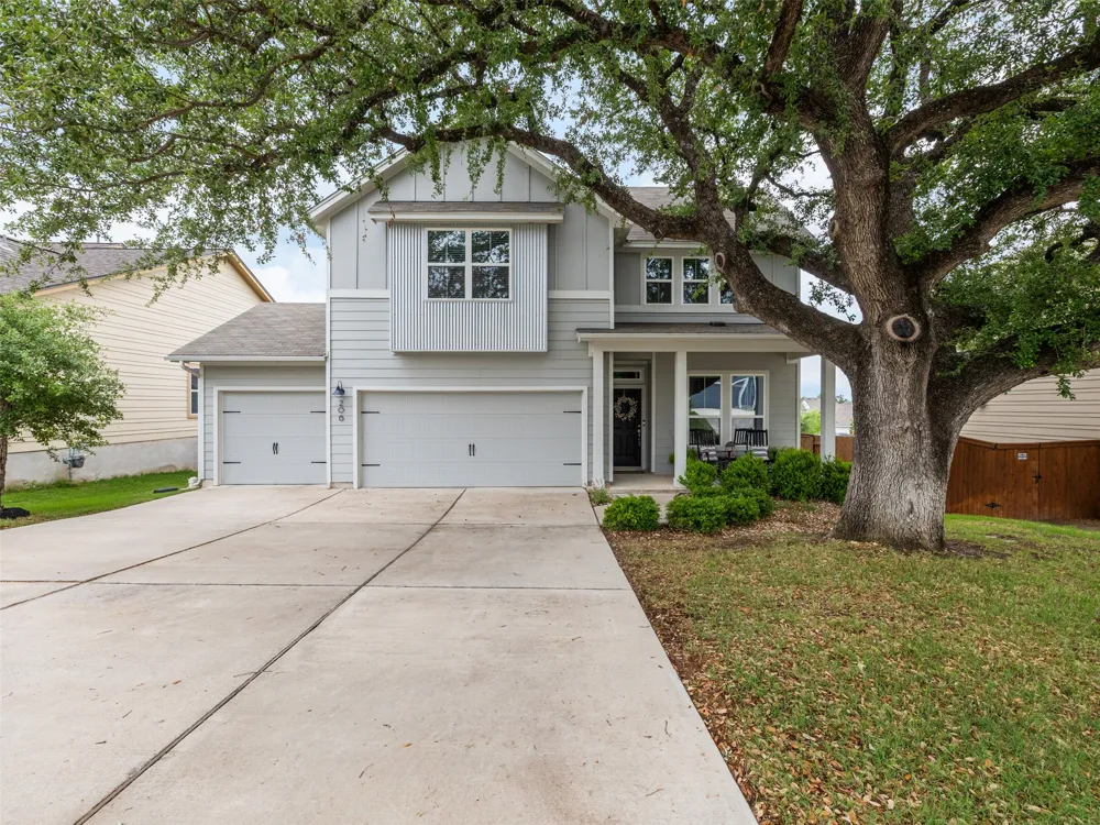 206 Orchard Park Drive Liberty Hill, TX 78642