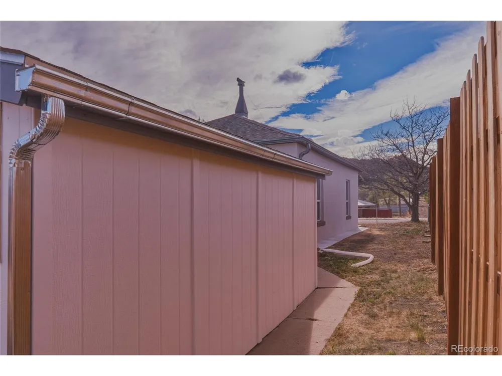 1610 San Luis Street Trinidad, CO 81082