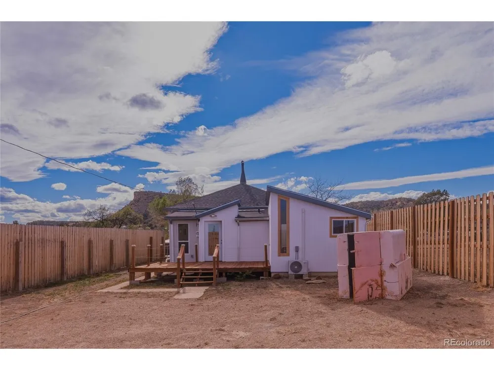 1610 San Luis Street Trinidad, CO 81082