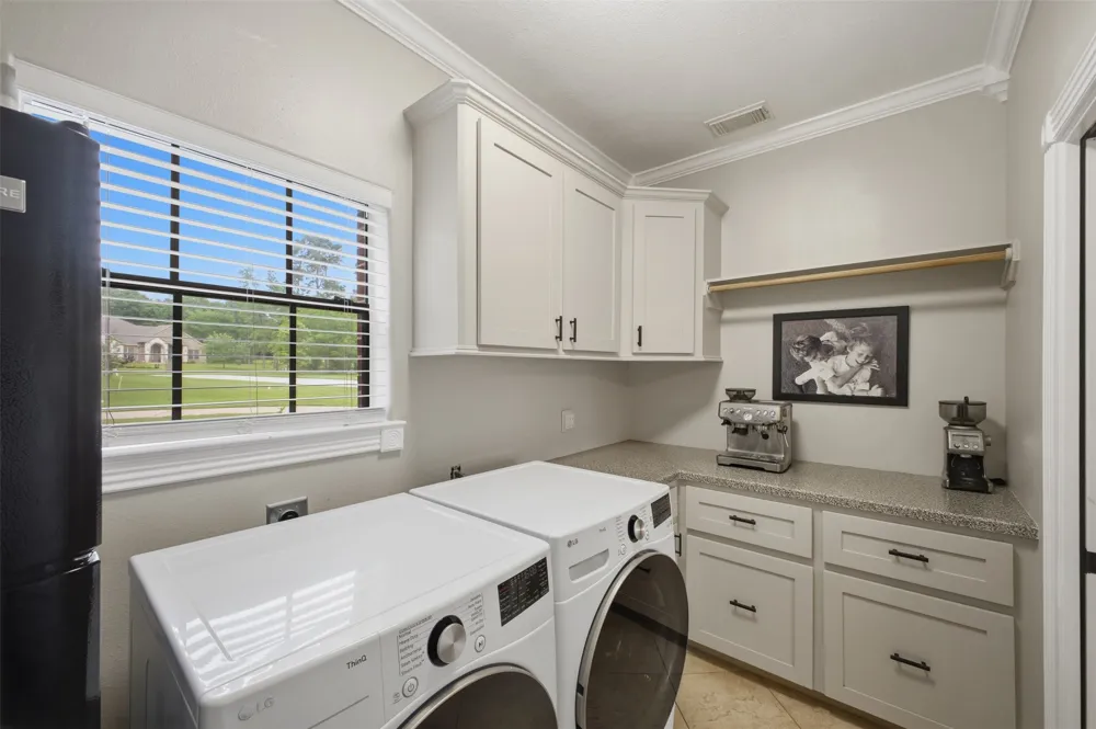 12710 Aries Loop Willis, TX 77318