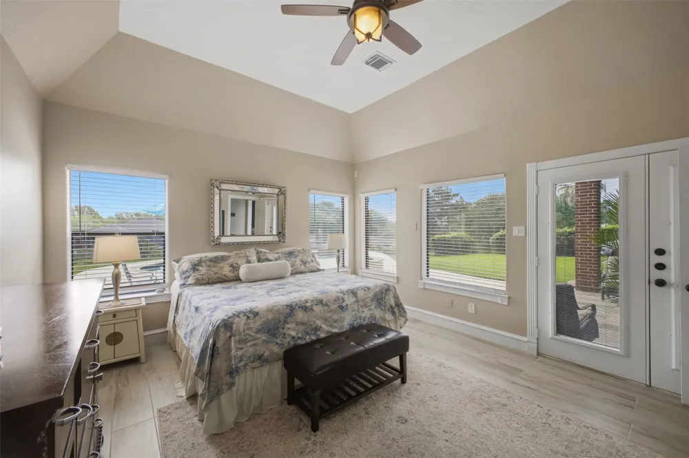 12710 Aries Loop Willis, TX 77318