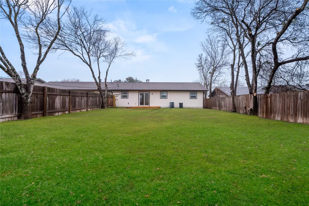 10511 Man O War Avenue Austin, TX 78719