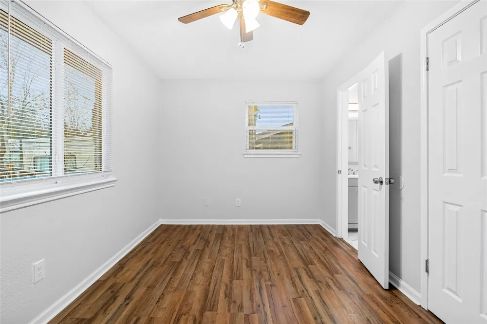 10511 Man O War Avenue Austin, TX 78719
