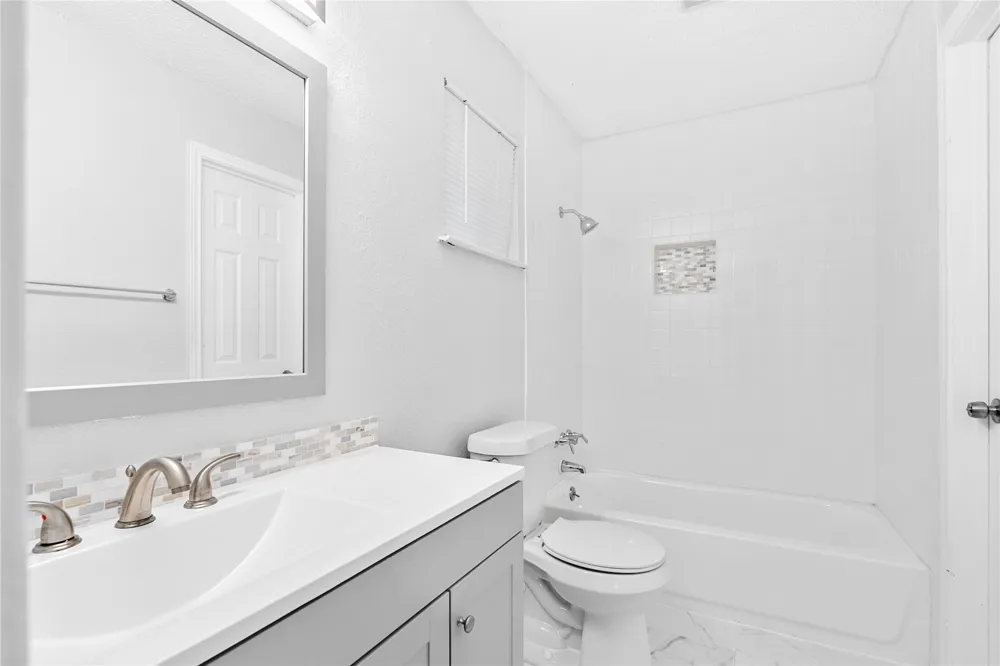 10511 Man O War Avenue Austin, TX 78719