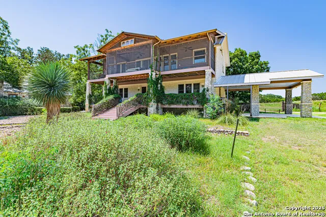 2041 Fm 1340 Hunt, TX 78024