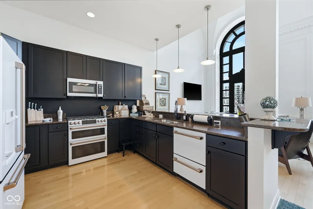350 Meridian Street #403 Indianapolis, IN 46204