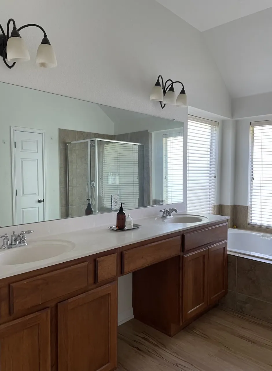 12409 CENTRAL PARK DRIVE Austin, TX 78732
