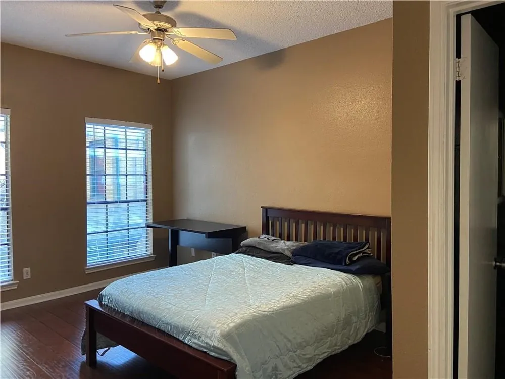 712 W 21st Street #303 Austin, TX 78705