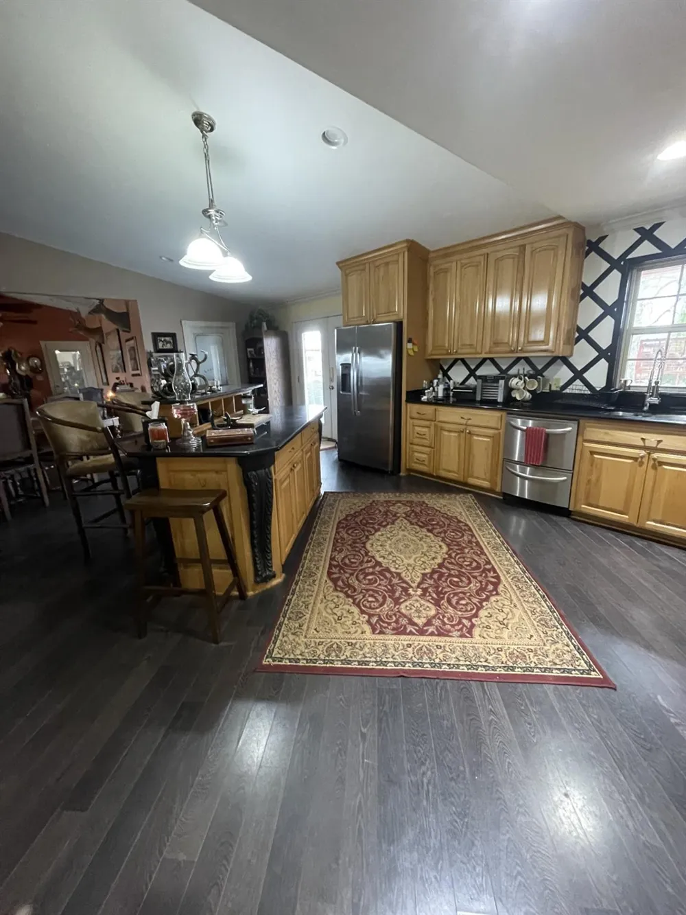 511 County Road 161 Long Branch, TX 75669