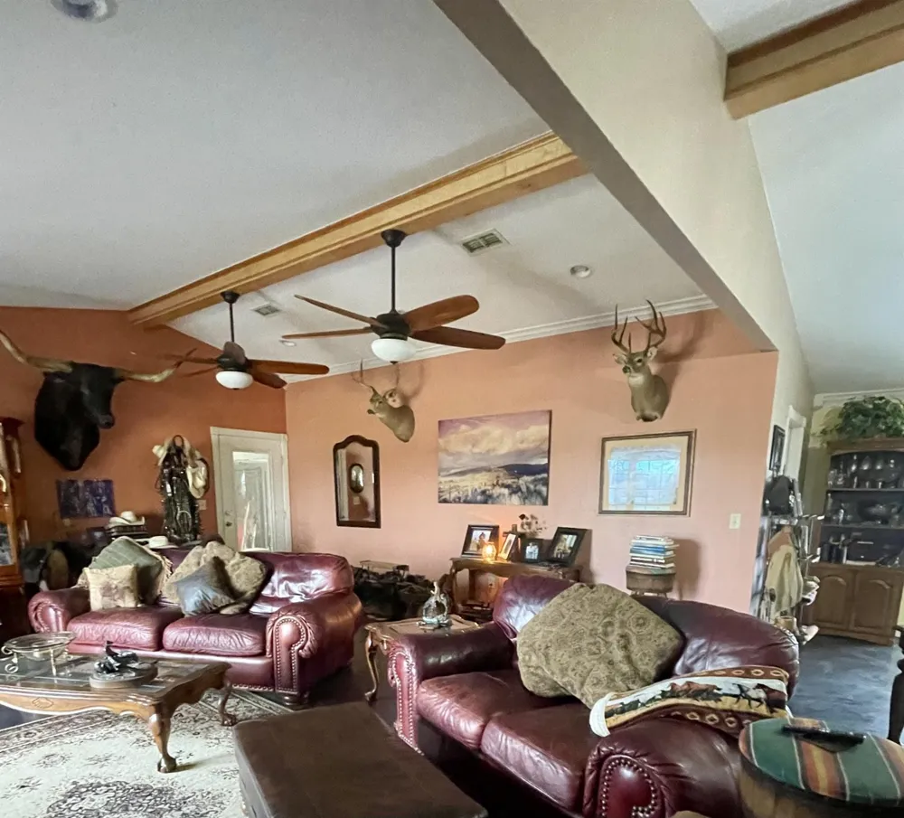 511 County Road 161 Long Branch, TX 75669