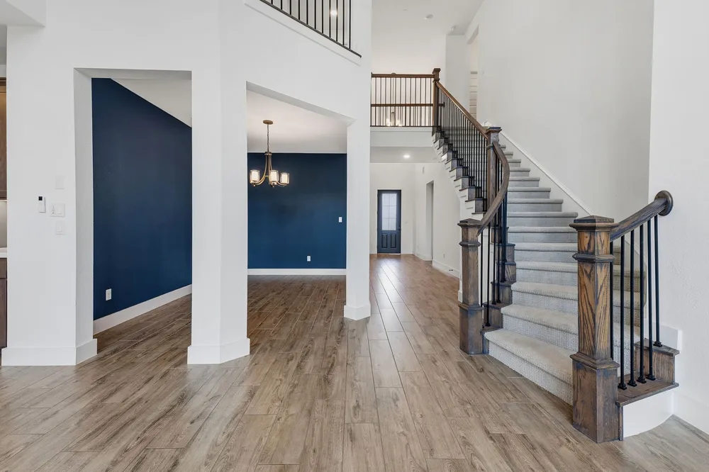 1102 Sage Thrasher Circle Dripping Springs, TX 78620