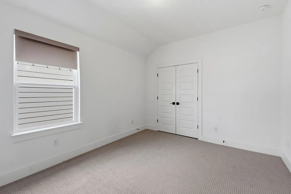 1102 Sage Thrasher Circle Dripping Springs, TX 78620