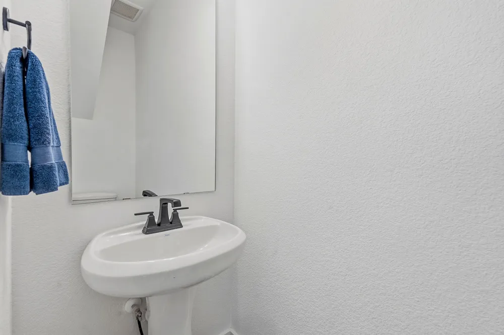 1102 Sage Thrasher Circle Dripping Springs, TX 78620