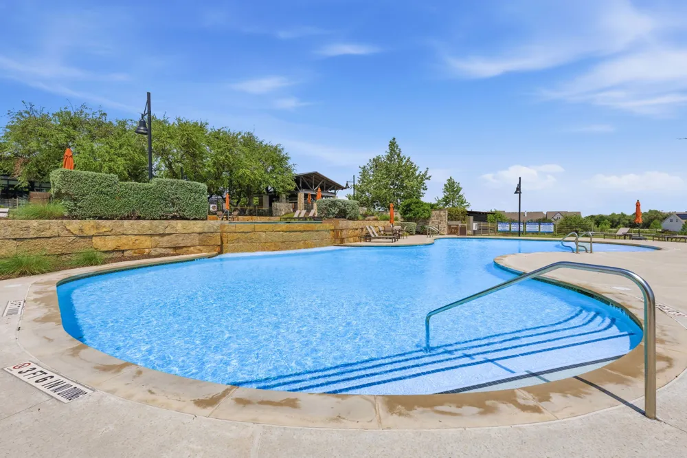 1102 Sage Thrasher Circle Dripping Springs, TX 78620