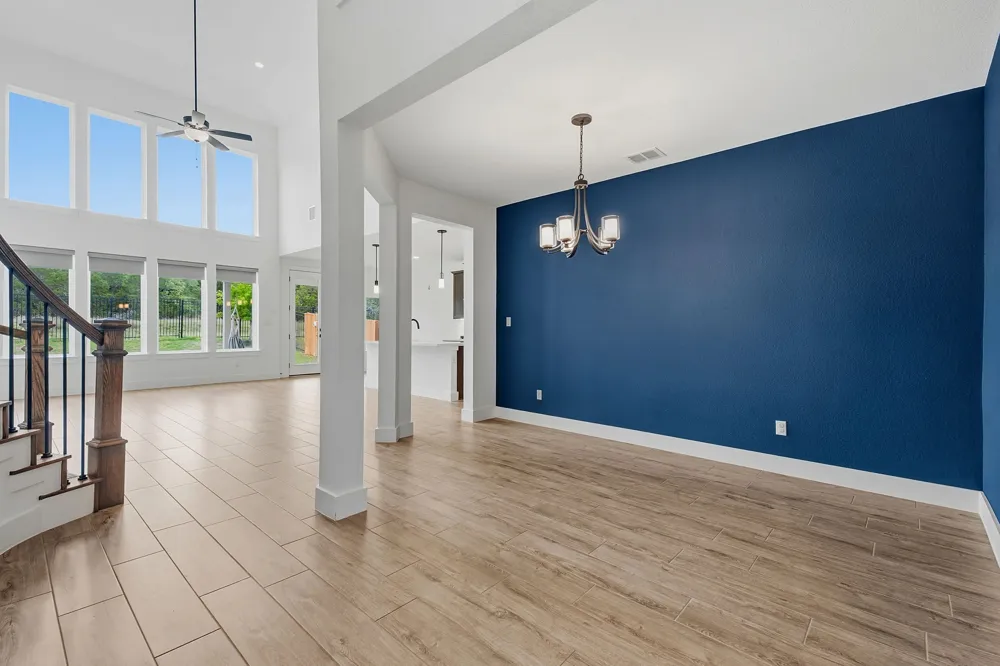 1102 Sage Thrasher Circle Dripping Springs, TX 78620