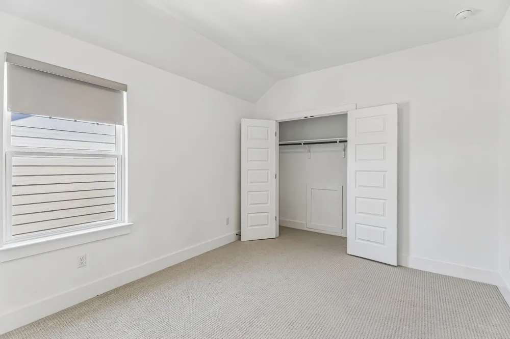 1102 Sage Thrasher Circle Dripping Springs, TX 78620