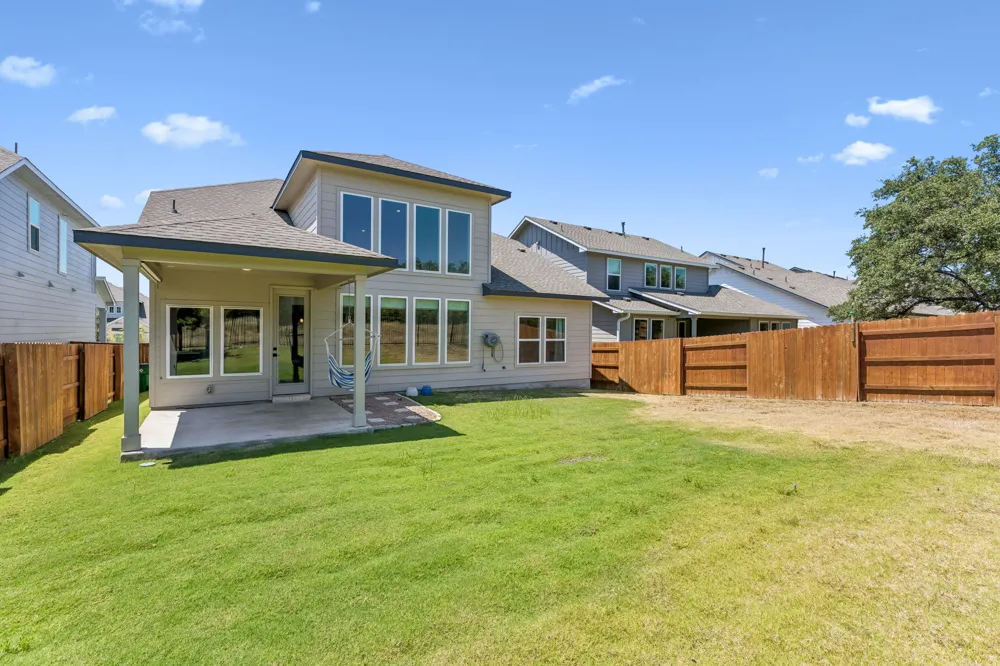 1102 Sage Thrasher Circle Dripping Springs, TX 78620