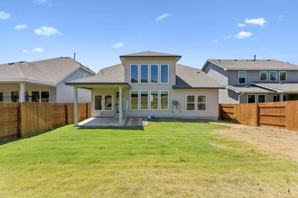 1102 Sage Thrasher Circle Dripping Springs, TX 78620