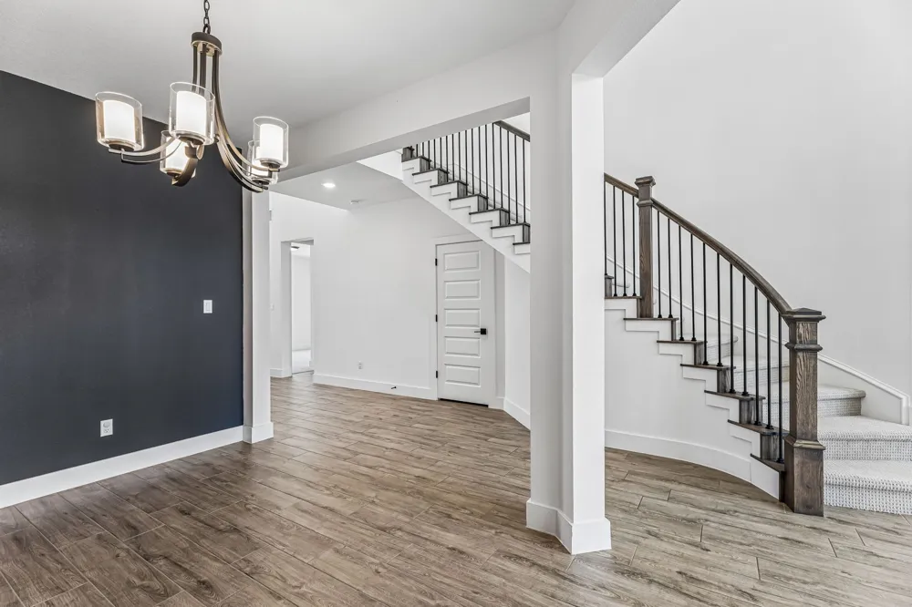 1102 Sage Thrasher Circle Dripping Springs, TX 78620