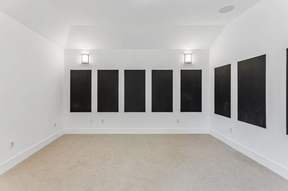 1102 Sage Thrasher Circle Dripping Springs, TX 78620