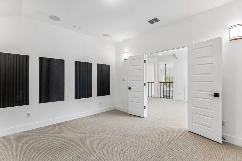 1102 Sage Thrasher Circle Dripping Springs, TX 78620