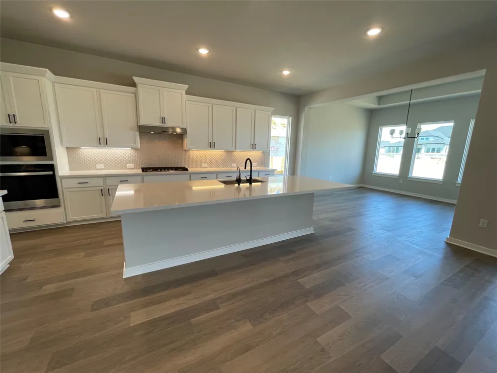 19725 Helens Catch Drive Pflugerville, TX 78660