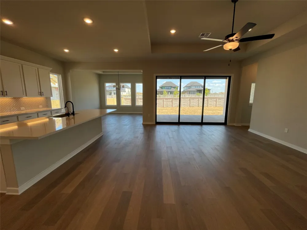 19725 Helens Catch Drive Pflugerville, TX 78660