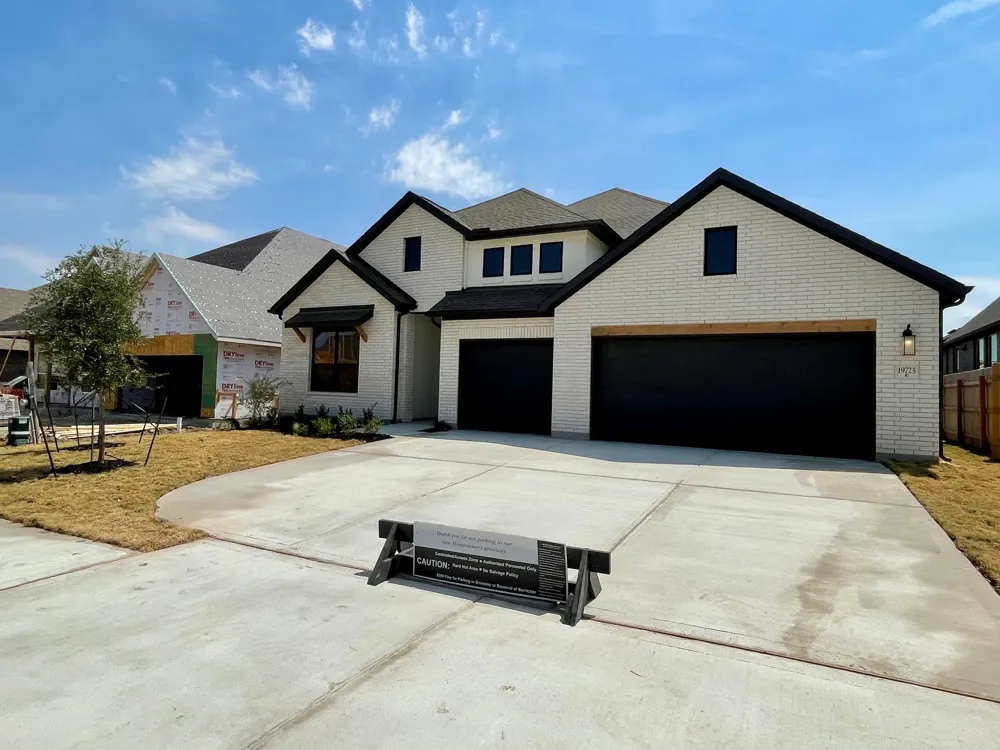 19725 Helens Catch Drive Pflugerville, TX 78660
