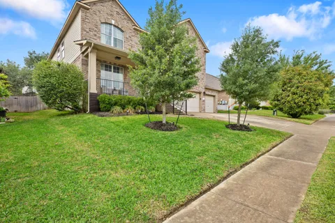 2652 Ravenwood Drive