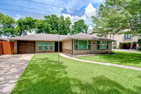4804 Saxon Street