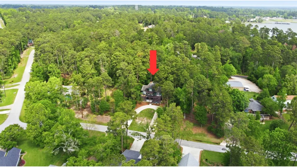 213 Lakefront Drive Onalaska, TX 77360