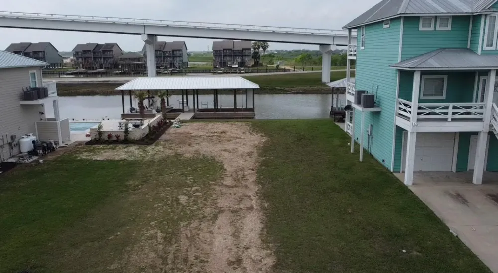 14 Alpha Slip Road Matagorda, TX 77414