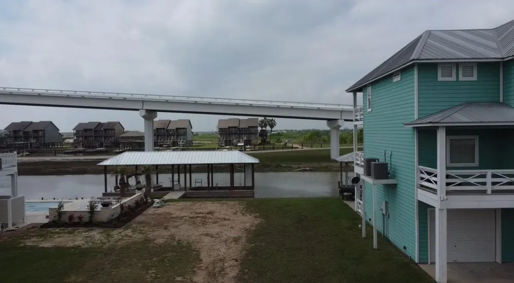 14 Alpha Slip Road Matagorda, TX 77414