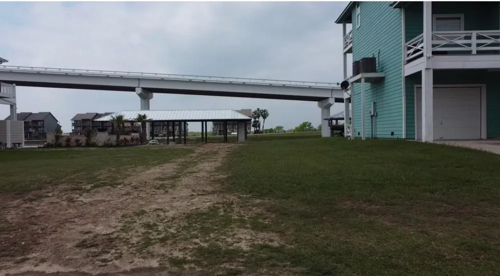 14 Alpha Slip Road Matagorda, TX 77414