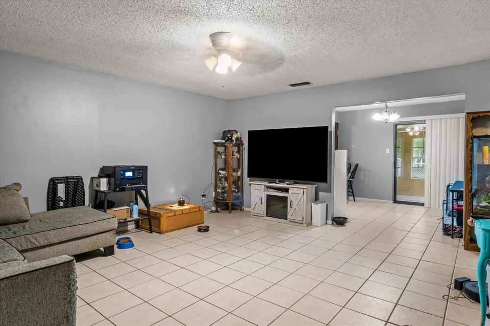 721 Water Crest Circle Canton, TX 75103